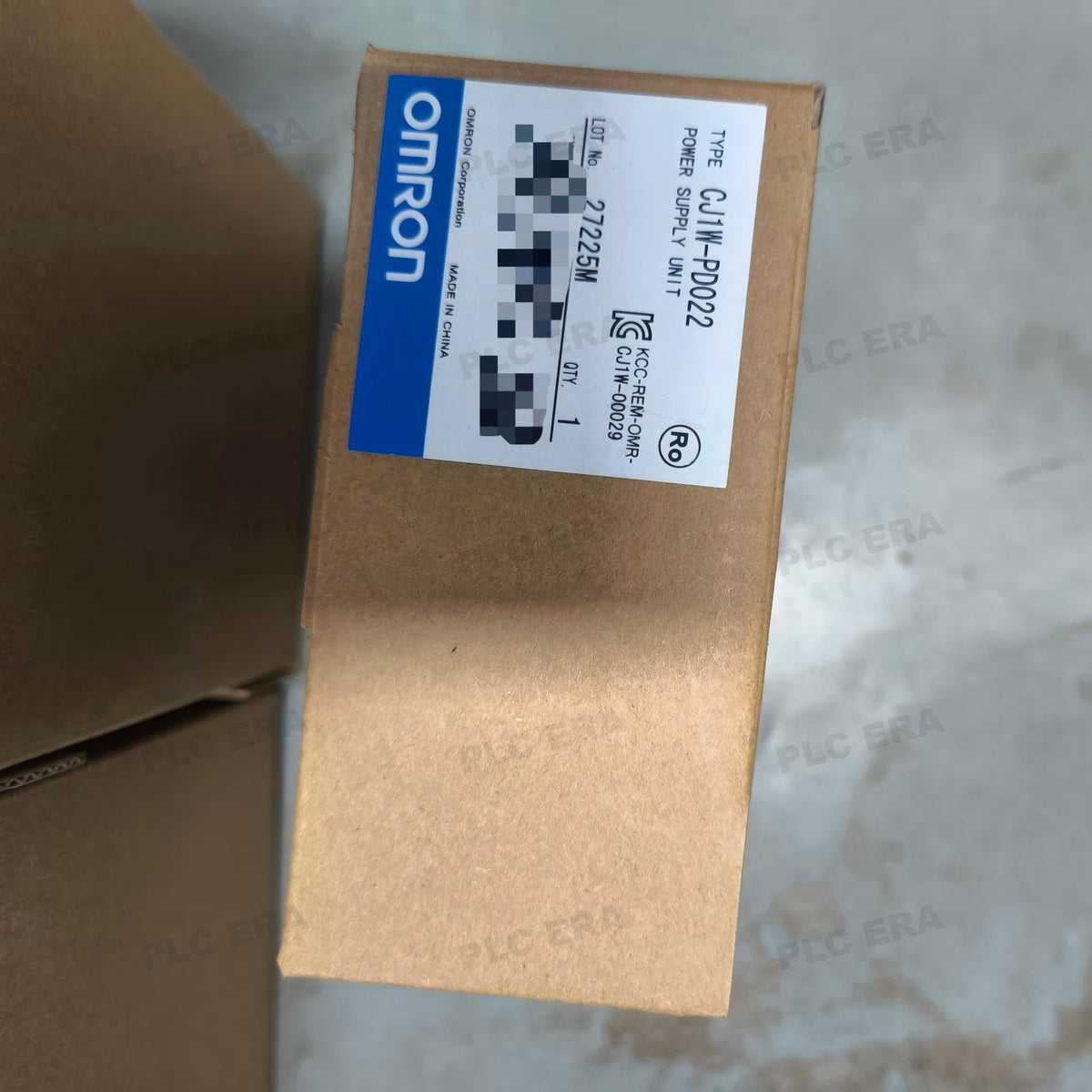 PLC ERA warehouse stocked with Original New Omron CJ1W-PD022 and industrial automation modules ready for global shipping