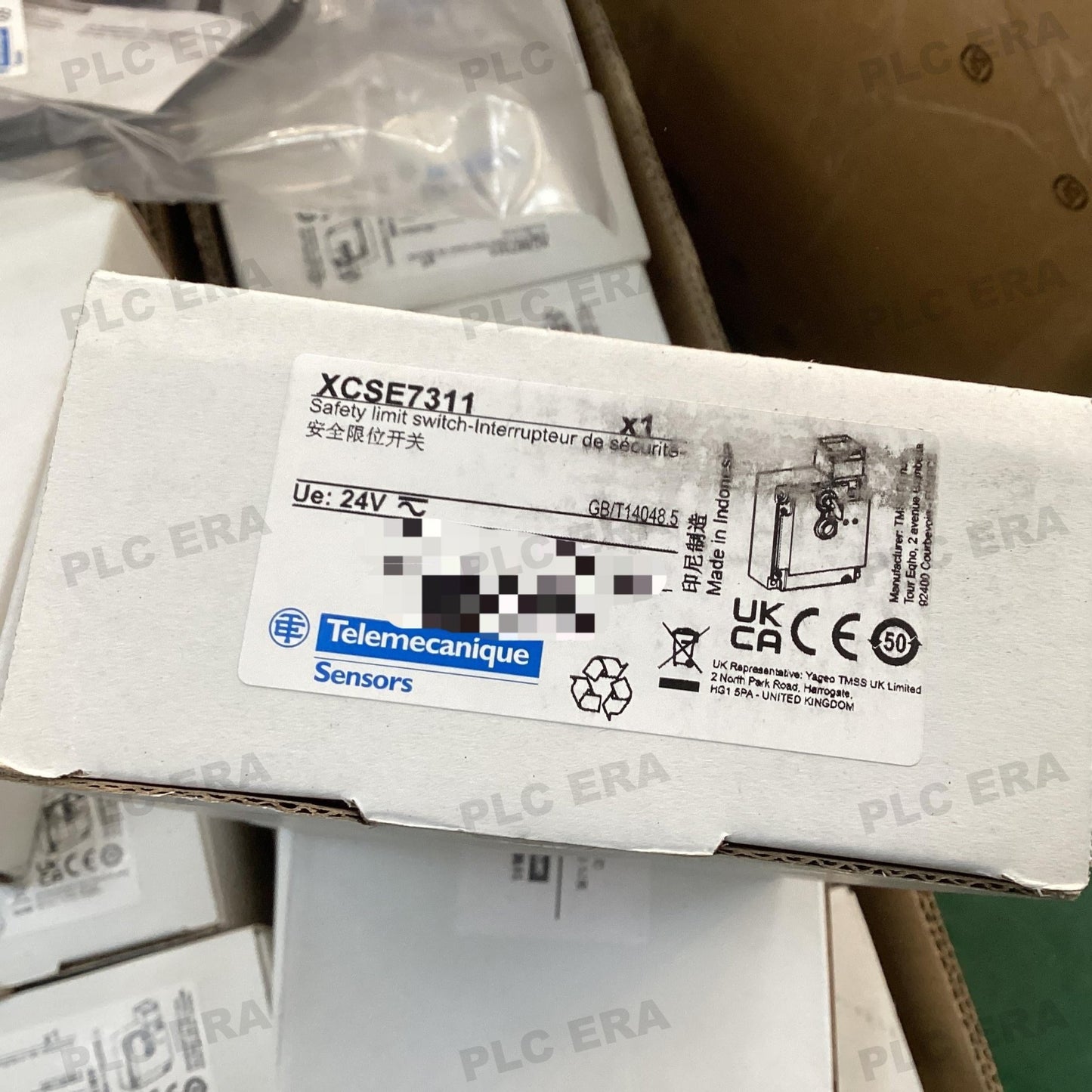 Telemecanique XCSE7311 XCSE Metal Safety Switch, 24V, 2NC+1NO - PLC ERA