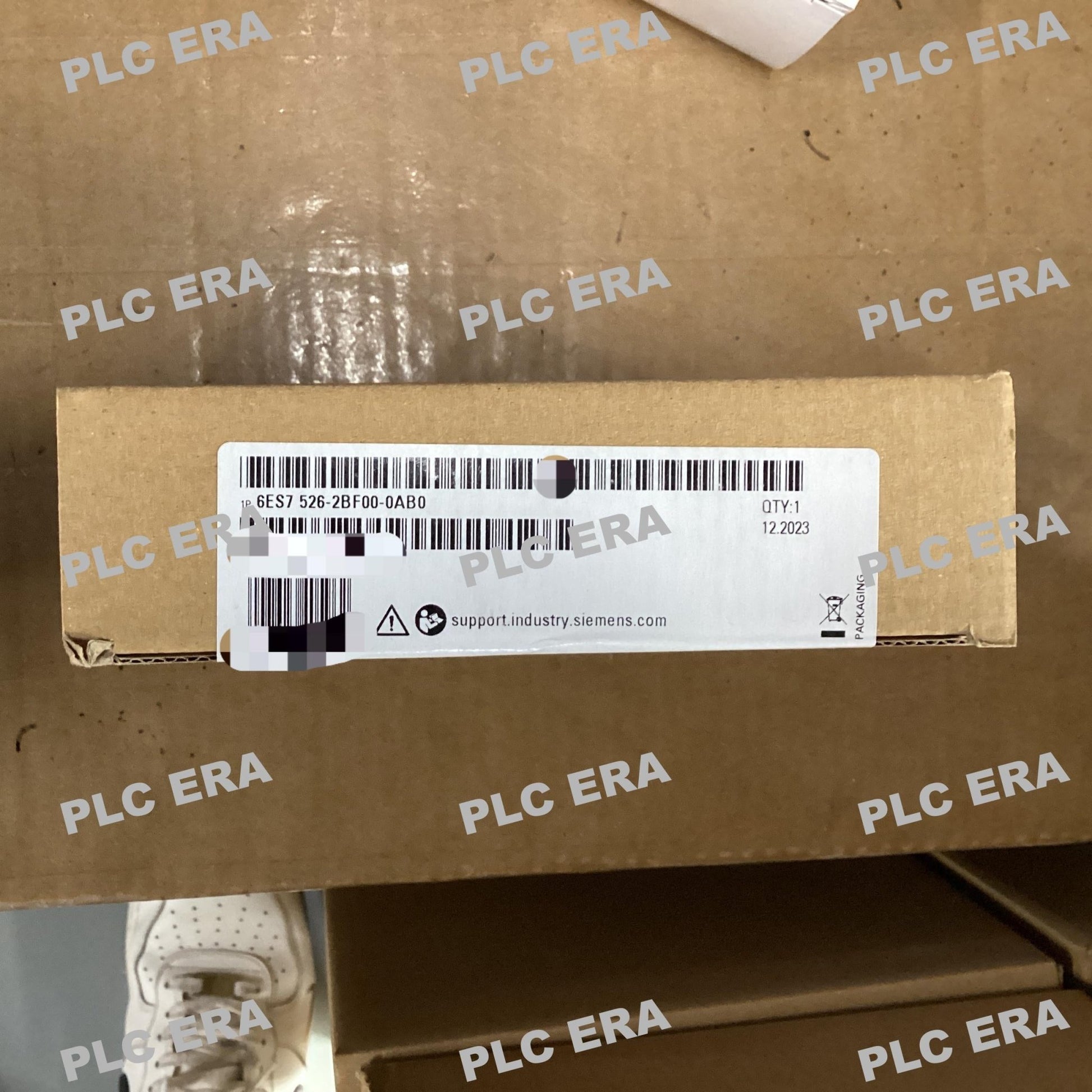PLC ERA warehouse stocked with Original New Siemens 6ES7526-2BF00-0AB0 and industrial automation modules ready for global shipping