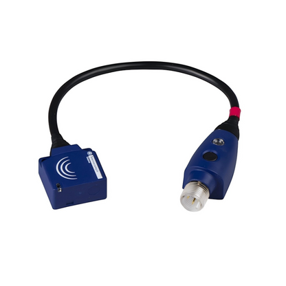 Telemecanique XS9E11RMBL01U20 XS series inductive proximity sensor, 10 mm sensing distance, 26x26x13 mm housing, rotational monitoring 6–6000 c/mn, 24–240 VAC/DC, 1/2" threaded mount, 0.15 m cable, compact industrial automation sensor.