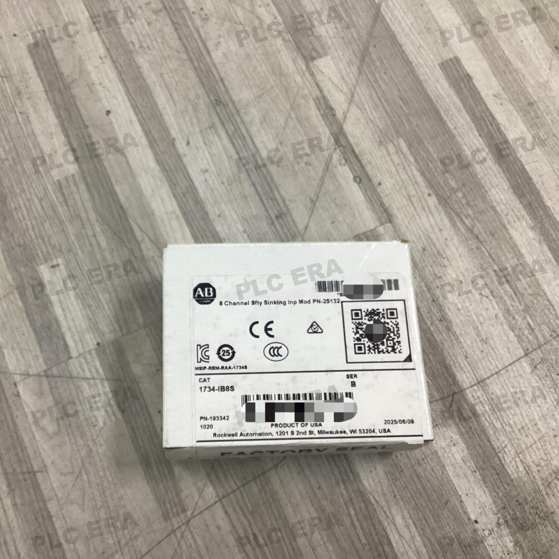 Front view of Allen-Bradley 1734-IB8S safety module showing terminal locations and LEDs