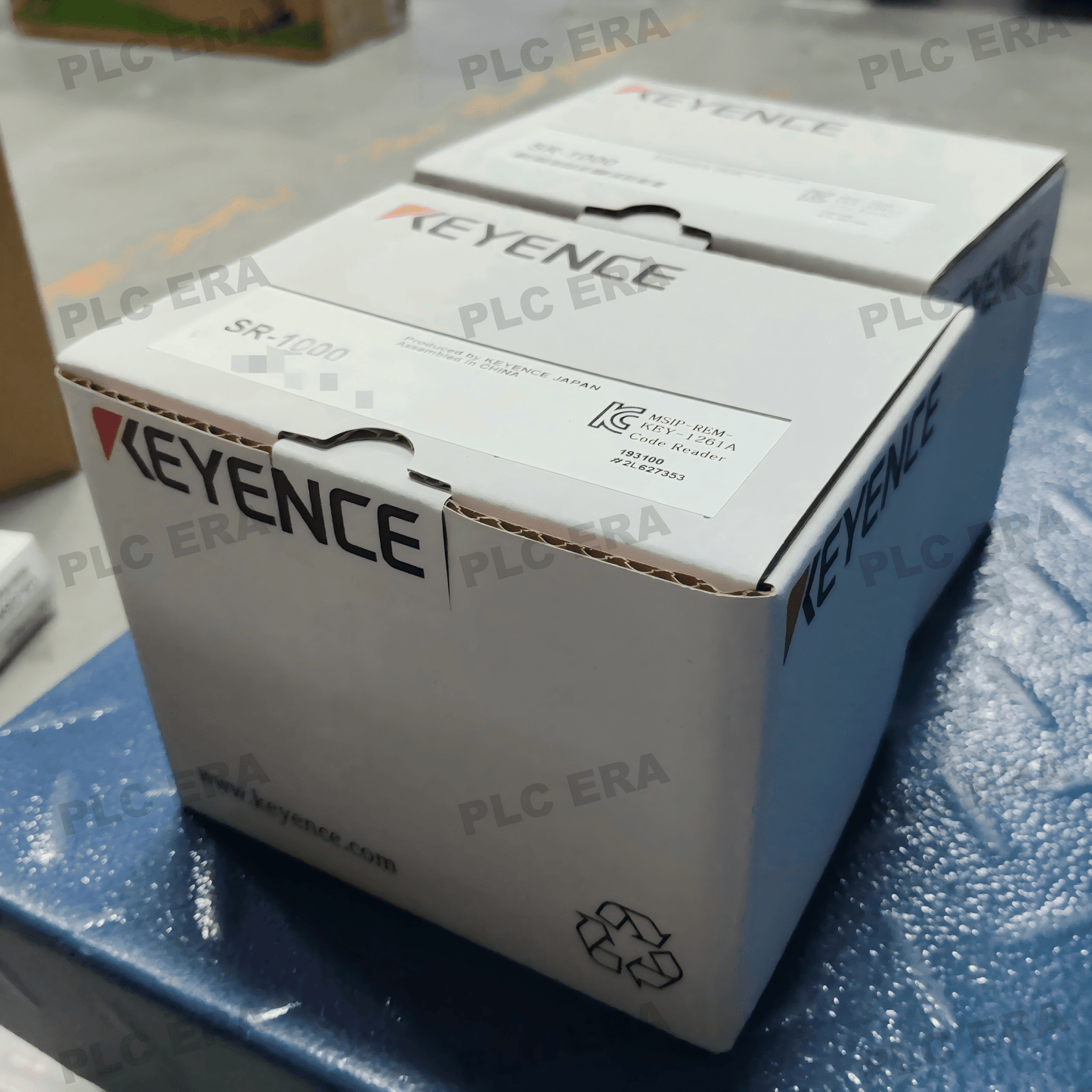 Keyence SR - 1000 Automatic Focus Code Reader 1D/2D Barcode Scanner IP65 - PLC ERA