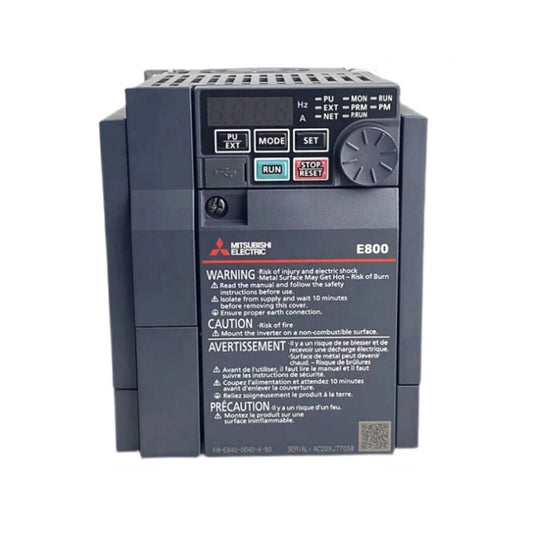 Original New Mitsubishi FR-E840-0040-4-60 FREQROL-E800 1.5kW/2.2kW 400V inverter front view