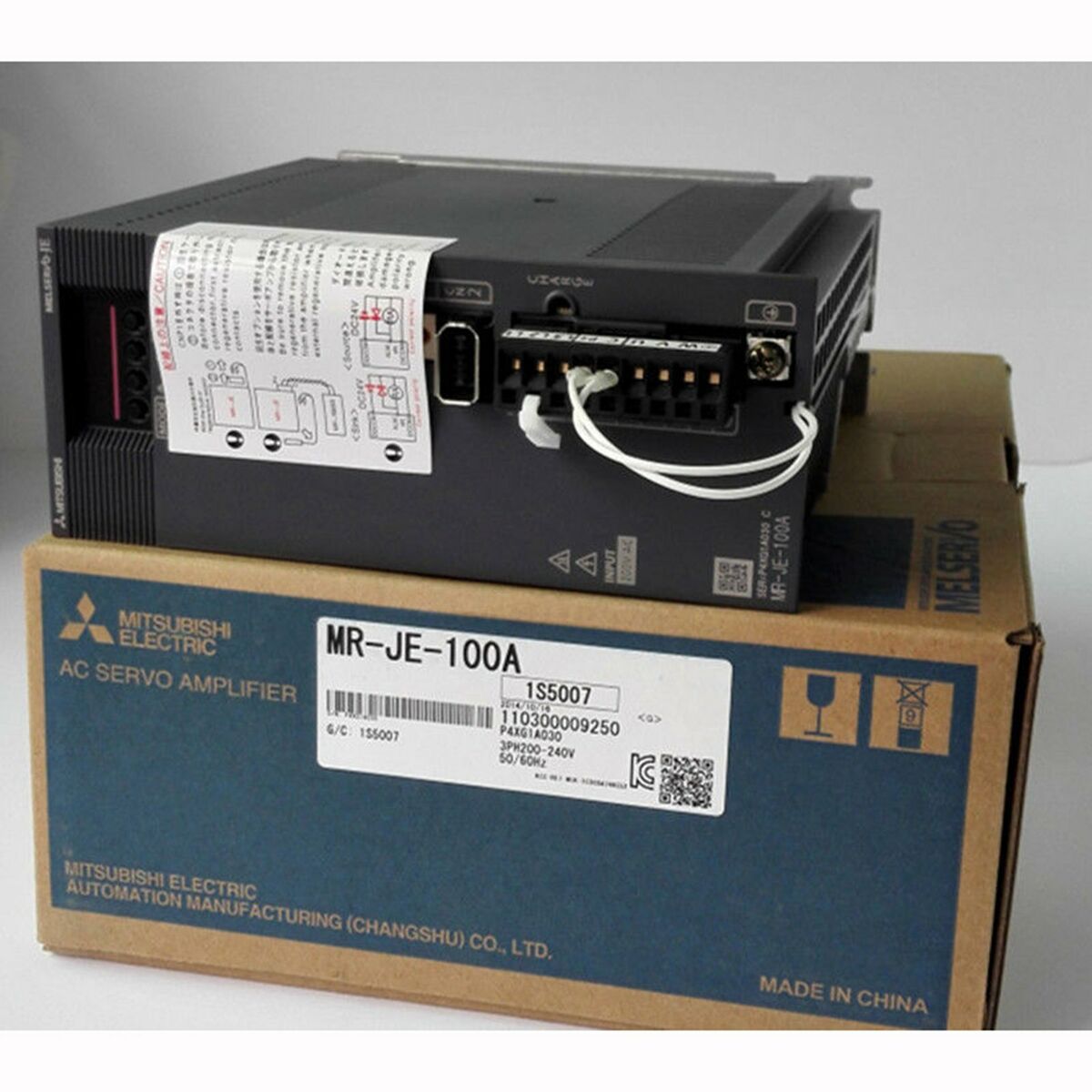 Original New Mitsubishi Electric MR-JE-100A MELSERVO-JE 1kW AC servo amplifier front view