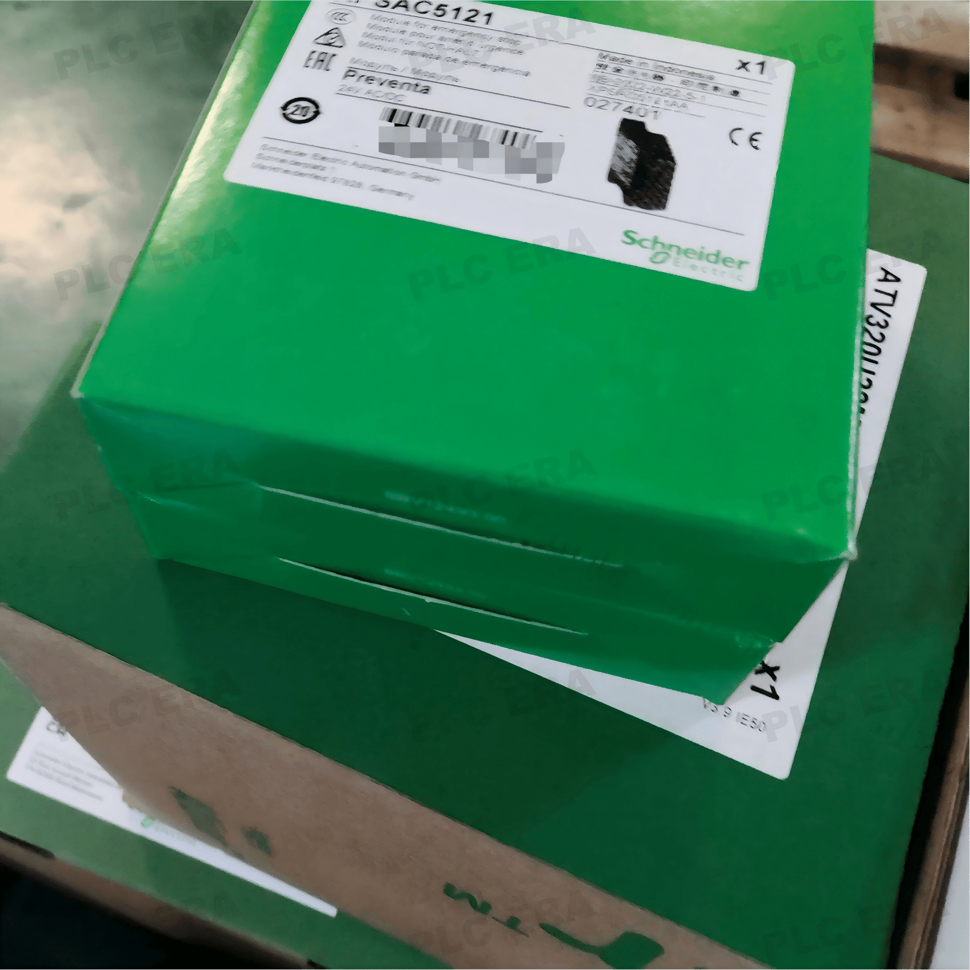 XPSAC5121 Preventa XPSAC Safety Relay 3NO 24V AC/DC | Schneider Electric - PLC ERA